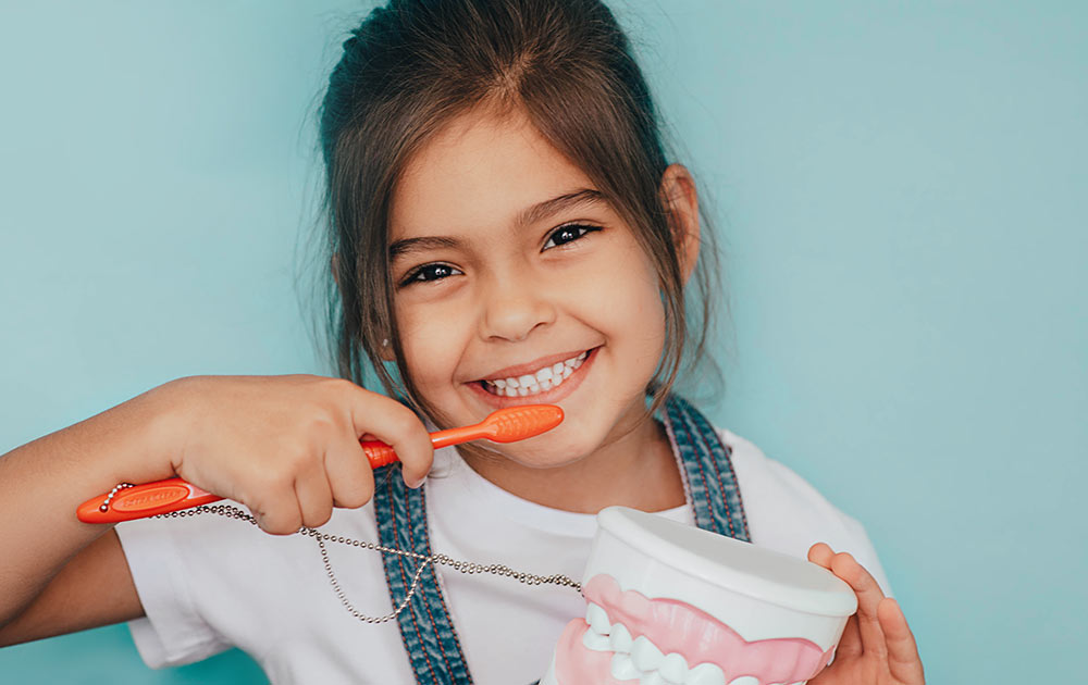 Tips para Enseñar a los Niños a Cuidar sus Dientes